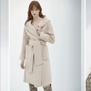 QUAINT ICONIC LARA Cashmere-wool Blend Hood Coat